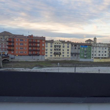 Suite Sul Fiume ปาร์มา ภายนอก รูปภาพ