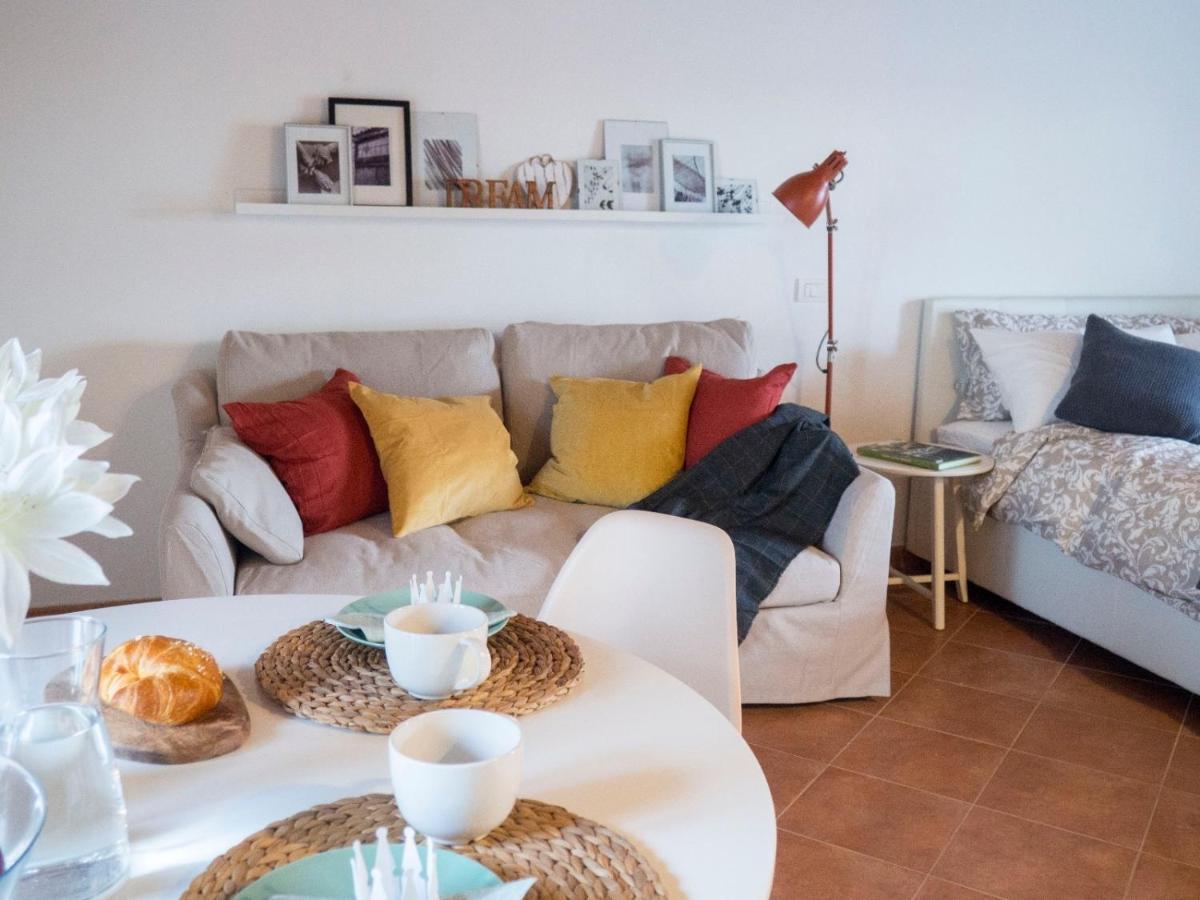 Suite Sul Fiume ปาร์มา ภายนอก รูปภาพ